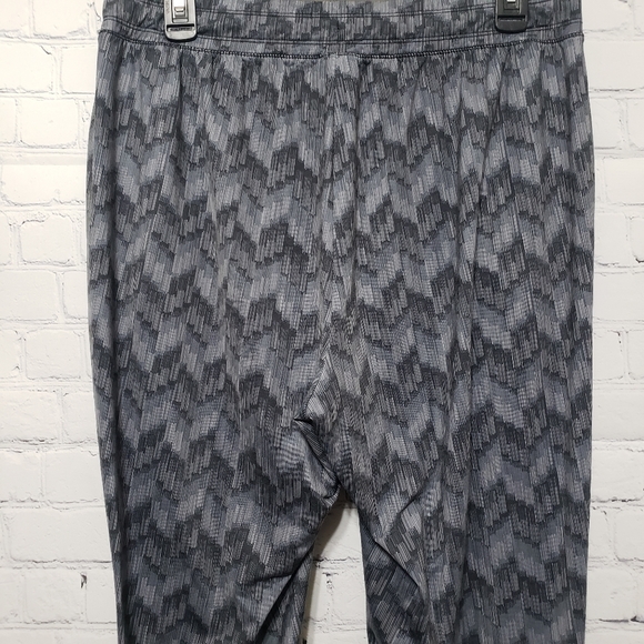 Victoria's Secret Sport Sz M Grey&Black Di… - Picture 10 of 15